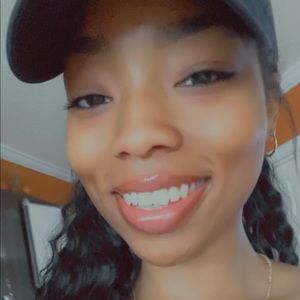 Meet your Posher, Keya